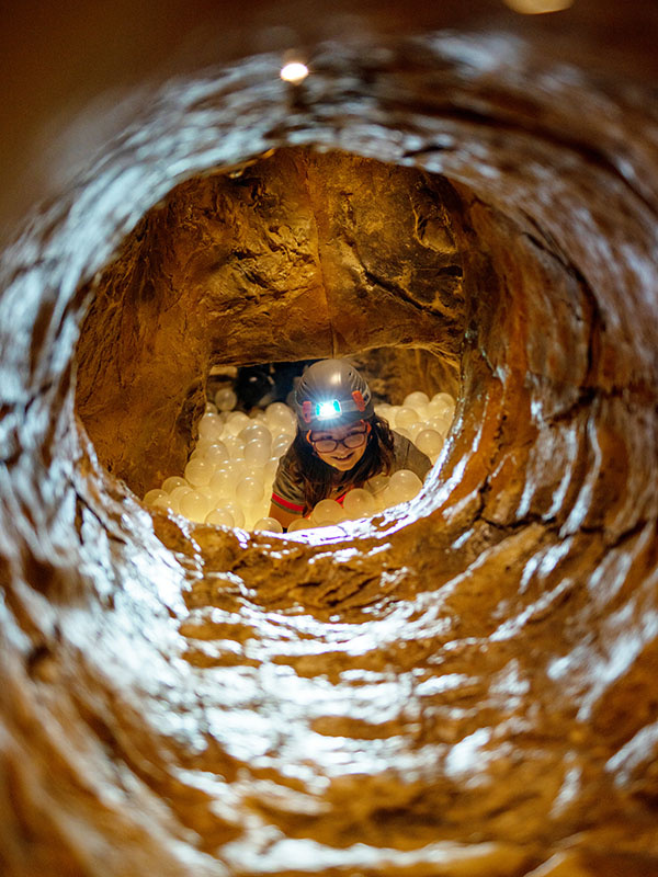 Spéléologie aventure enfant Rennaz Vaud